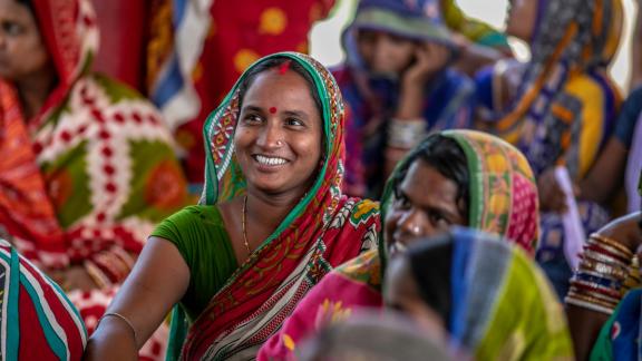 Woman sitting - India