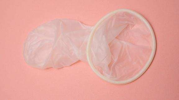 Internal condom