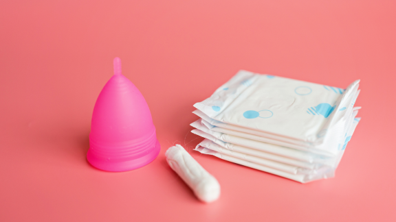 pads/tampons/menstrual cup