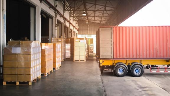 Truck loading supplies